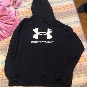 Under Armour Black and White Men's Sweater
